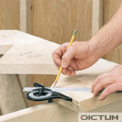 Équerre Combinée Starrett, 4 Parties, Version Standard 4 Équerre Combinée Starrett, 4 Parties, Version Standard -Famille Outil Magasin 718302 01 A WE 8 Starrett Kombiwinkel 4 teilig WZ jpg